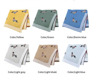 Couverture <span class=keywords><strong>en</strong></span> coton tricoté super doux à motif de chiens teckel de dessin animé, certifiée OEKO-TEX, marque privée - Product Image 3