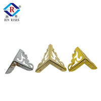 Accessoires de meubles en fer moderne F41 Design populaire de fleurs d'or pour les tables à manger, les hôtels de cuisine-pour les chaises, les canapés