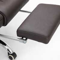 Fauteuil de bureau exécutif à dossier haut en cuir PU marron, pivotant et inclinable, avec repose-pieds