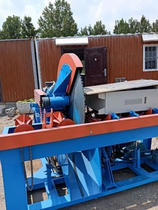 Scie à billes entièrement automatique pour <span class=keywords><strong>la</strong></span> coupe de billes de bois, machine de sectionnement de billes de bois pour l'exploitation forestière et <span class=keywords><strong>la</strong></span> transformation du bois. - Product Image 3