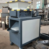 Broyeur industriel pour palettes en bois, planches de bois et déchets plastiques, applications de recyclage du bois