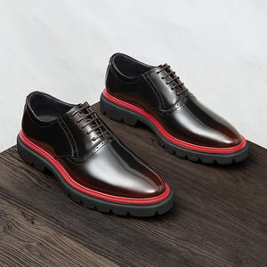 Chaussures habillées de style sportif pour hommes avec empeigne en cuir brillant, bout pointu, design à lacets et fourrure de mouton tendance. - Product Image 3