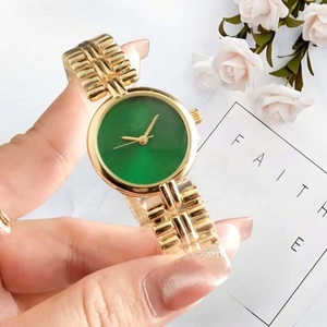 Montre chronographe à quartz pour femme, style business, boîtier en alliage, motif dessin animé - Product Image 2