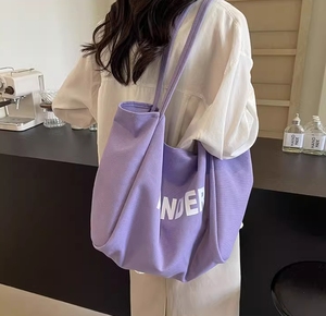 Bon prix Sacs à provisions réutilisables personnalisés Sac fourre-tout carré en toile de <span class=keywords><strong>coton</strong></span> pour femmes - Product Image 3