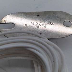 937280 interrupteur de température 300 DegF nouveau contrôleur de programmation PLC d'automatisation industrielle d'entrepôt prêt d'origine - Product Image 1