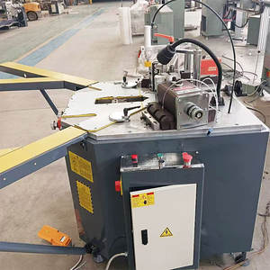 Connecteur d'angle robuste pour la fabrication efficace d'assemblages de portes/fenêtres en alliage d'aluminium et <span class=keywords><strong>PVC</strong></span>, aluminium épais - Product Image 1