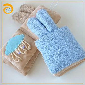 Nouveau livre sensoriel en tissu non toxique pour bébé, livre <span class=keywords><strong>d</strong></span>'activités en feutre froissé en polyester pour l'éveil des nourrissons - Product Image 3