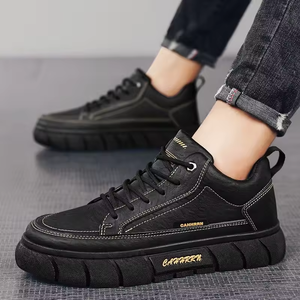 Baskets tendance souples et confortables pour hommes, chaussures décontractées en cuir avec amorti, style skateboard et marche - Product Image 6
