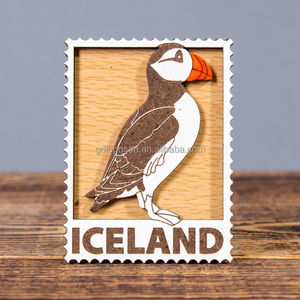 Aimant de réfrigérateur en émail « Groupe de mouettes atlantiques mignonnes d'<span class=keywords><strong>Islande</strong></span> », <span class=keywords><strong>famille</strong></span> de mouettes ludiques avec poisson, souvenir de voyage pour la décoration de la maison et de la cuisine - Product Image 6