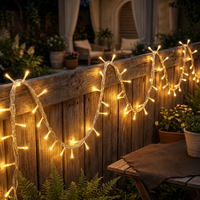 Guirnalda de Luces LED Decorativas para Exteriores, Funciona con 3 Pilas AA, 10 Metros, 100 LED, con Modos de Parpadeo y Destello, para Navidad, Festivales y Días Festivos