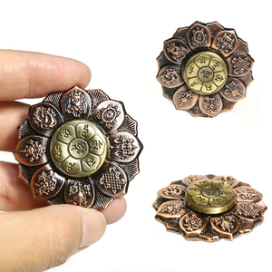 Spinner de Mano Lotus EDC, Giroscopio Metálico para Dedos, Ojo de Buda, Inspirado en el Loto, Regalo Creativo para Amantes de los Spinners - Product Image 5