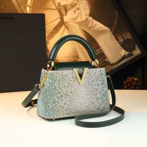 Bolso de Mano de Lujo para Mujer, Estilo Bandolera, de Cuero Genuino con Incrustaciones de Diamantes - Product Image 3