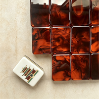 Jeu de Mahjong en Acrylique Personnalisé Peint Motif Grue Lotus Koi, Tuiles de Mahjong Modernes Pliables Bicolores Multi-Couches Effet Écaille de Tortue