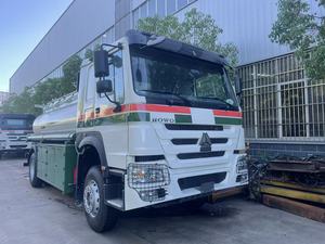 Топливная Автоцистерна Sinotruk 8000L, мини-Автоцистерна для перевозки сырого газа, дизельного масла, 4x2, привод, механическая коробка передач, новинка - Product Image 3