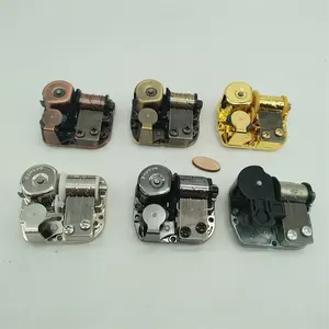 Hot Selling Various Color Sankyo Wind Up Christmas Music Box Movement