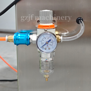 Máquina <span class=keywords><strong>de</strong></span> llenado <span class=keywords><strong>de</strong></span> perfume Máquina <span class=keywords><strong>de</strong></span> llenado <span class=keywords><strong>de</strong></span> botellas <span class=keywords><strong>de</strong></span> vidrio para botellas <span class=keywords><strong>de</strong></span> perfume Bebida <span class=keywords><strong>de</strong></span> agua Máquina <span class=keywords><strong>de</strong></span> llenado <span class=keywords><strong>de</strong></span> perfume al vacío - Product Image 6