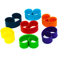 Text gedruckt Unisex Fitness-Übungs veranstaltungen Solid Color Blank Wieder verwendbare Silikon kautschuk Hand klatschen Ring Handgelenk Armband Slap Band