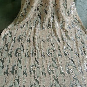 Tessuto in Pizzo con Paillettes a Due Tonalità di Lusso, Tessuto a Rete con Paillettes <span class=keywords><strong>Rosa</strong></span> e Argento Brillanti per Abiti da Sposa/Sfondi - Product Image 3