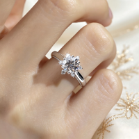 Bague Exquise Limo en Or 18K avec Diamant de Laboratoire IGI D VVS2, Bijou de Mariage Empilable et Personnalisable de Luxe, Cadeau pour Femme