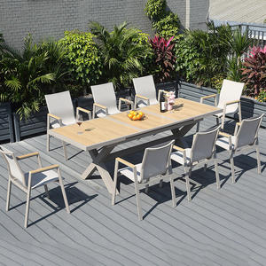 Tables et chaises pliantes en acier empilables pour économiser <span class=keywords><strong>de</strong></span> l'espace avec trou pour parasol pour <span class=keywords><strong>petite</strong></span> <span class=keywords><strong>terrasse</strong></span> d'appartement - Product Image 1