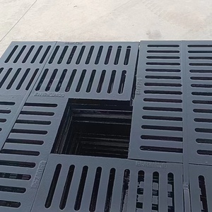 <span class=keywords><strong>Grille</strong></span> rectangulaire carrée de sécurité routière adaptée à une utilisation en extérieur <span class=keywords><strong>Grille</strong></span> de drainage en fonte robuste <span class=keywords><strong>D400</strong></span> - Product Image 6