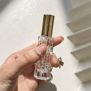 Cosmetics <b>Mini</b> Empty Refillable Glass 10ML Perfume Bottle Clear Square Spray Perfume Bottle with Gold Metal Cap - Product Image 4