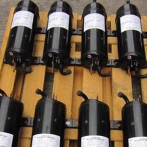 Compresseur de climatisation et de réfrigération Hitachi G601DLV 90DTG pour usage de refroidissement et de chauffage - Product Image 4