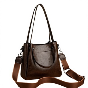 Sac fourre-tout à poignée supérieure en cuir véritable ZOLO LEATHERS pour femme avec logo personnalisé - Fermeture éclair antivol, style classique et tendance - Product Image 2