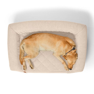 Cama para perros personalizada de forma cuadrada, rellena de fibra de poliéster, lavable a mano, para perros pequeños y medianos. - Product Image 2