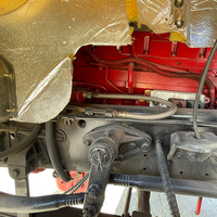 Camion benne lourd d'occasion SHACMAN 8X4, conduite à gauche, quatre roues avant huit roues arrière, moteur diesel Weichai, boîte de vitesses FAST, émission EURO3, pour l'exploitation minière