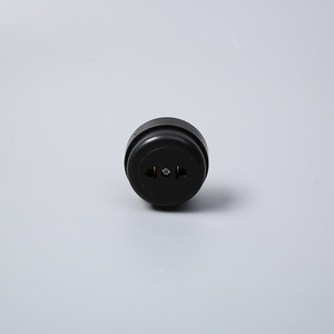 Prise électrique noire 303A de style <span class=keywords><strong>ancien</strong></span> avec protection contre les fuites prise simple et double à montage en surface plate pour l'Afrique - Product Image 1