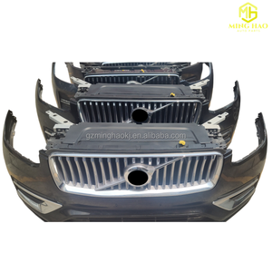 Ensemble complet de composants automobiles. Pare-chocs avant pour <span class=keywords><strong>Volvo</strong></span> <span class=keywords><strong>XC40</strong></span> 2022-2025, y compris la calandre, le radiateur, les phares et le radar. - Product Image 6