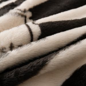 Set tempat tidur bulu flanel tebal 4 buah sarung bantal & selimut penutup Set rumah tekstil ditiru rambut kelinci Set tempat tidur bulu palsu - Product Image 6