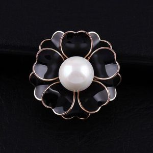 Flower Shape Gold Plated Alloy Brooch with Colourful Rhinestone Drilled Design Women Wedding Party Gift High Quality Jewelry - Product Image 4