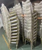 Chaises Chiavari en résine PP dorée et acier doré, durables, pour salle à manger, hôtel, banquet, jardin, location, mariage