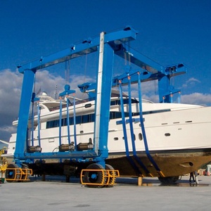 해양 여행 리프트 45 톤 모바일 보트 리프팅 갠트리 크레인 PLC 제어 디젤 엔진 유명 브랜드 모터 - Product Image 2