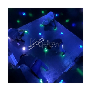 Juego de Arcade interactivo para interiores, botón LED, obstáculo de empuje, coordinación mano-ojo activada para entretenimiento deportivo y de fiestas - Product Image 1