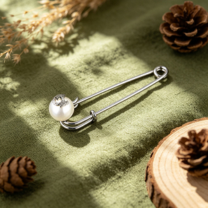 Broche Ronde Émaillée Peinte Sur Mesure, Bijou de Luxe de Créateur pour Femme, Vente en Gros, Bijoux Fantaisie, Cadeau - Product Image 3
