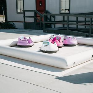 Piste de course gonflable bon marché Offre Spéciale, piste de course de kart gonflable, jeu de course de voiture gonflable pour la <span class=keywords><strong>location</strong></span> de fête - Product Image 1