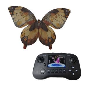 Drone a Forma di Farfalla RC per Matrimoni con Ali Realistiche e Effetti Luminosi LED, Drone Bionico Volante per Eventi - Product Image 2