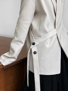 Traje Casual de Buena Calidad en Color Sólido con Cuello de Solapa, Manga Larga y Cinturón para Mujer - Product Image 6