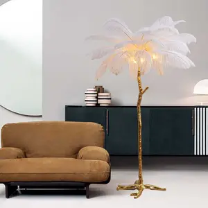 Wholesale Hotel Decorative Grey Ostrich Lucas Rattan Palm Tree Resin Gold Copper Ostrich Feathers Floor Lamps Standing Led Light