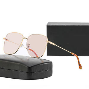 Lunettes de soleil Gm unisexes, monture en métal, verres PC, type polarisé UV400, pare-soleil de type 3, couleur rose, design tendance - Product Image 4