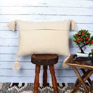 Housse de coussin tissée à la main, texture bohème, blanc cassé et franges blanc cassé - Product Image 3