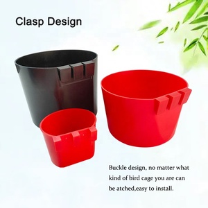 Tempat Makan dan Minum Plastik Gantung untuk Kelinci, Burung, Ayam, dan Merpati - Product Image 2