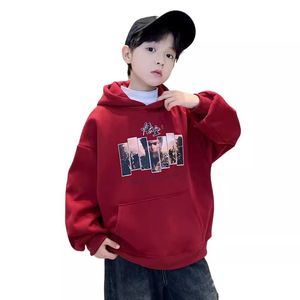 Sudadera de poliéster con capucha para niños de Otoño Invierno 2025, Top de moda para bebés con camisa informal cálida de talla grande - Product Image 1
