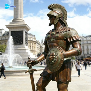 Grande Statua di Guerriero in Bronzo con Spada e Scudo per Decorazione di Giardini e Spazi Pubblici - Product Image 5