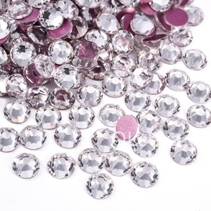 Oleeya - Cristales de Vidrio AB de 16 Facetas, Sin Fijación en Caliente, con Reverso Plano, para Decoración de Uñas, Zapatos, Bikinis, Vestidos y Manualidades - Product Image 3