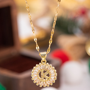 Colar Feminino 2026 de Aço Titânio com Pingente de Zircônia, Corrente de Elos, Estilo Luxo Leve, Sucesso de Vendas Transfronteiriço Europa-América - Product Image 3