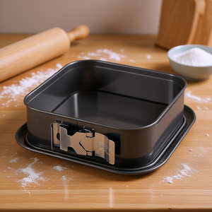 Molde cuadrado Kaiser Springform de 8 pulgadas con base extraíble para hornear pasteles y postres - Product Image 3